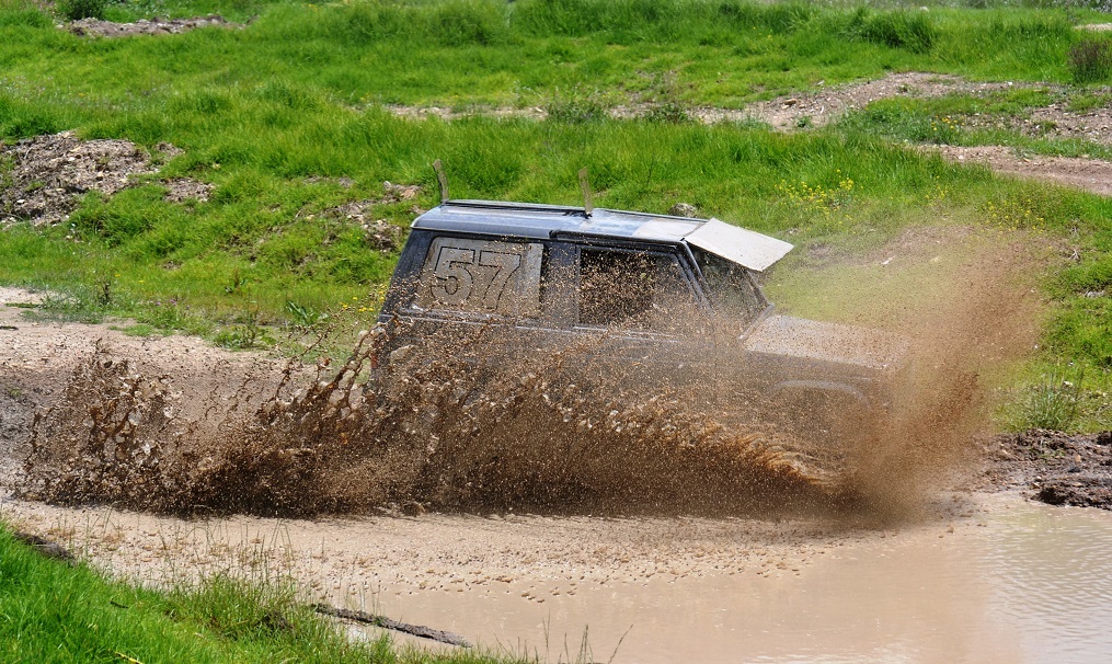 LOS OLARTE EN EL CAMPER CROSS AJUSTADA