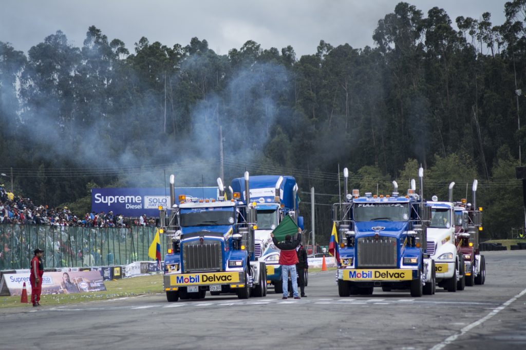 1-1a-prueba-eliminatoria-tractomulas-duelo-de-cabezotes-174