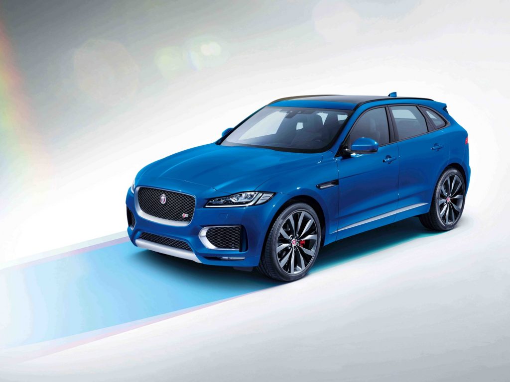 jaguar_fpace_le_s_studio_image_150915_10-ajustado